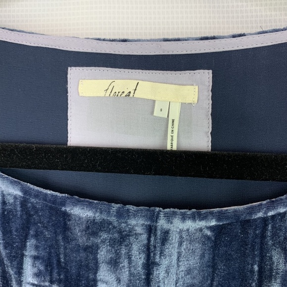 Anthropologie Floreat Crinkle Velvet Shift Dress - Picture 7 of 7